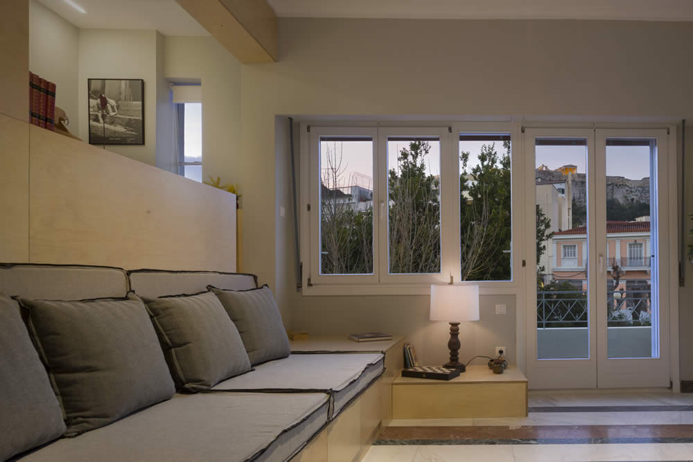 Elegant Apartment With Acropolis View